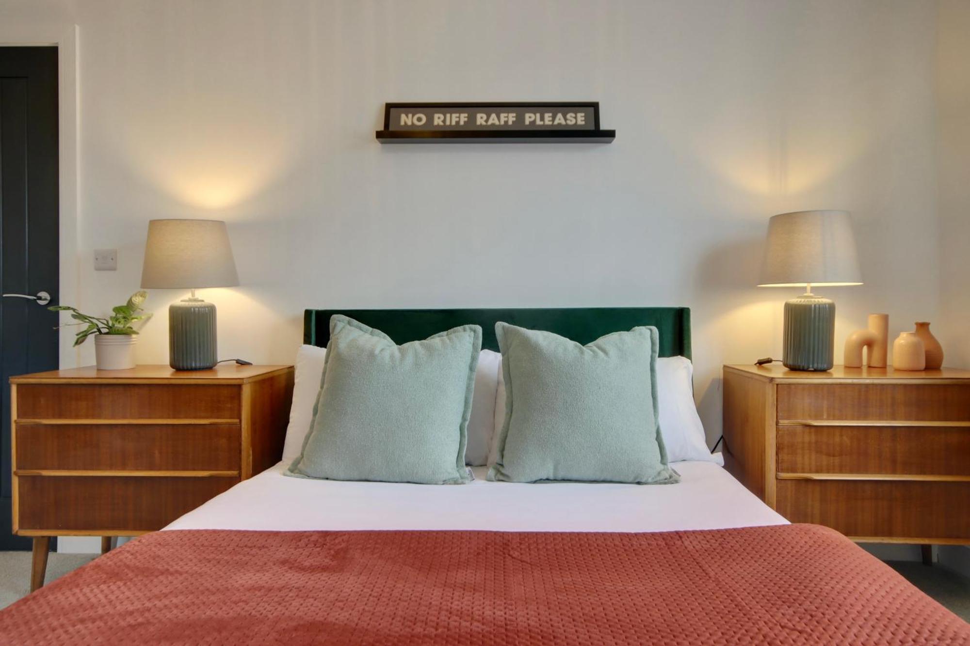 Clover Lodge Portsmouth Luxury Home With Off Road Free Parking Ngoại thất bức ảnh